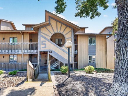 52 Sunrise, Sunrise Beach, MO 65079-6887