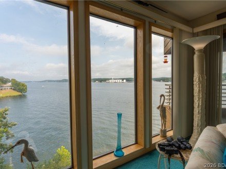 741 Cedar, Lake Ozark, MO 65049