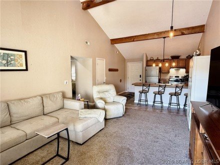 52 Wrenwood, Lake Ozark, MO 65049
