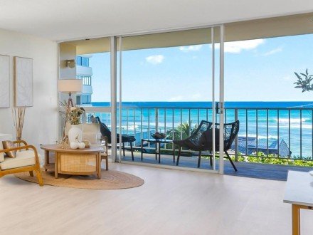 3056 Kalakaua Ave #5W Diamond Head, HI 96815