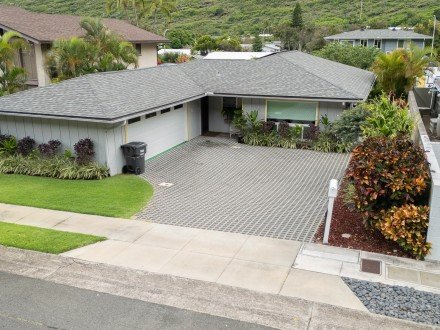 702 Hahaione Street Hawaii Kai-Portlock, HI 96825