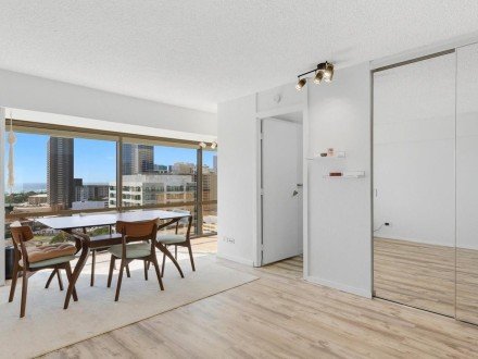 1750 Kalakaua Ave #1903 McCully-Moiliili, HI 96826