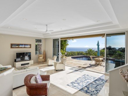 5609 Poola St. #A Waialae-Kahala, HI 96821