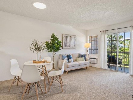 94-100 Huki Pl. #201 Waipio, HI 96797