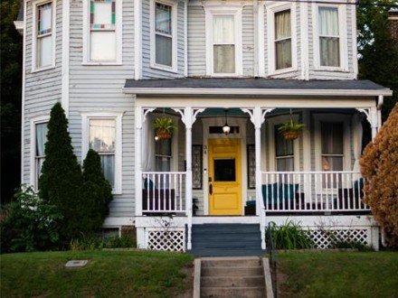 34 N Fountain Street