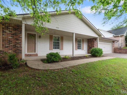 1572 Lexington Avenue