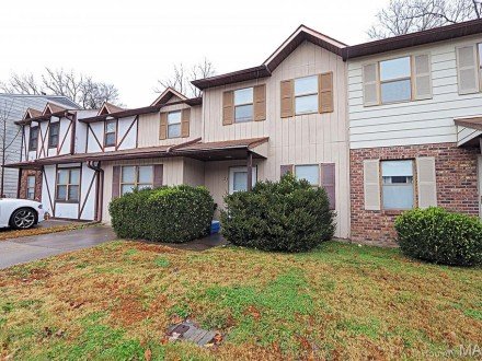 1310 Lexington Avenue