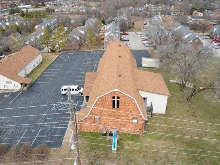 2826 Independence Street