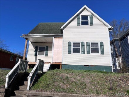 113 S Pacific Street