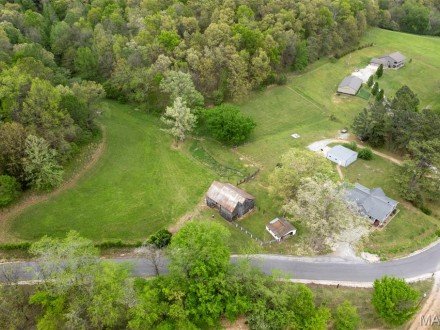 2302 County Road 525