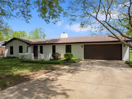 302 Cathy Drive
