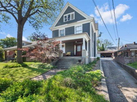 825 Merriwether Street
