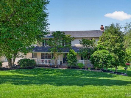 1401 Wedgewood Drive