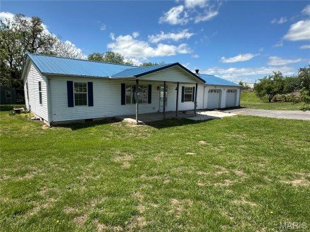 9643 Highway 61
