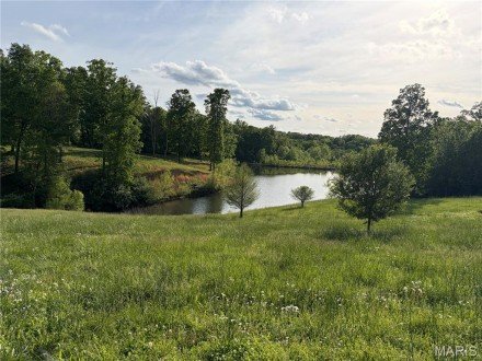 726 County Road 612