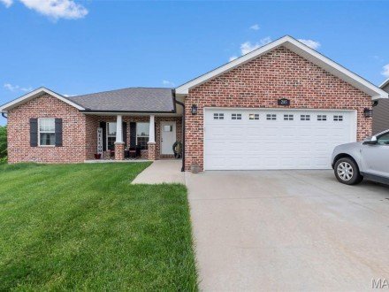 285 Sassenach Drive
