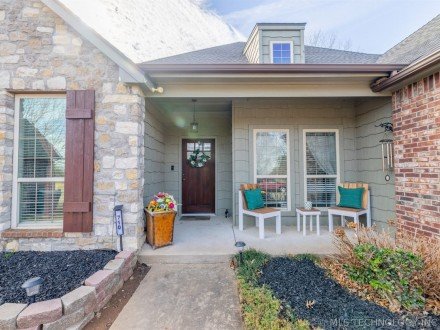 710 W 40th Street, Sand Springs, OK 74063