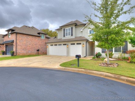 9745 E 116th Place S, Bixby, OK 74008
