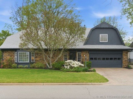 508 Meadowood Drive, Broken Arrow, OK 74011