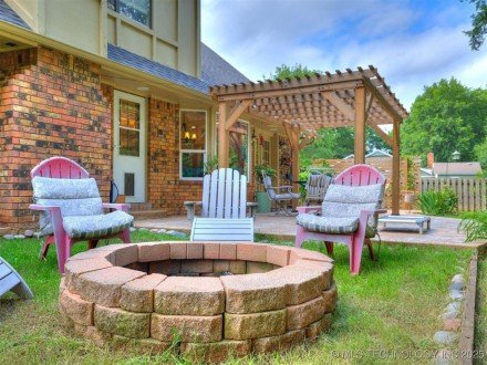7001 S Redbud Avenue, Broken Arrow, OK 74011