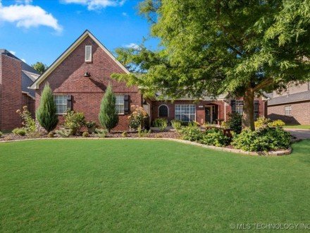 9835 E 84th Street, Tulsa, OK 74133