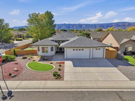 OPEN Oct 18 01:00 - 05:00 | 954 Azurite Drive