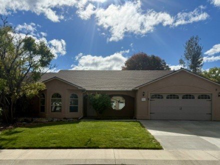 OPEN Oct 18 01:00 - 03:00 | 802 Darcy Jo Lane