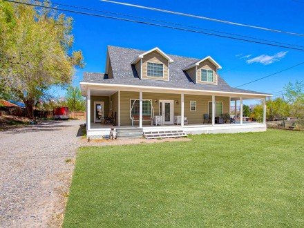 OPEN Apr 18 12:00 - 03:00